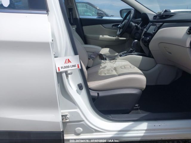 JN1BJ1CW0LW646977 Nissan Rogue Sport Sv Awd Xtronic Cvt