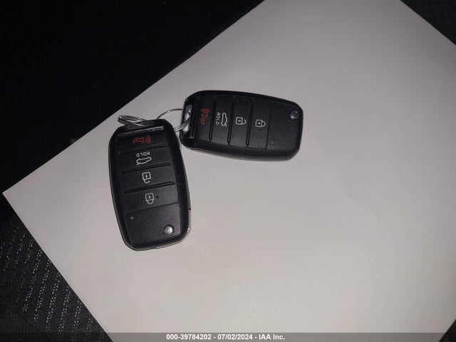 KIA Optima Lx 2018 5XXGT4L34JG255771 Image 11