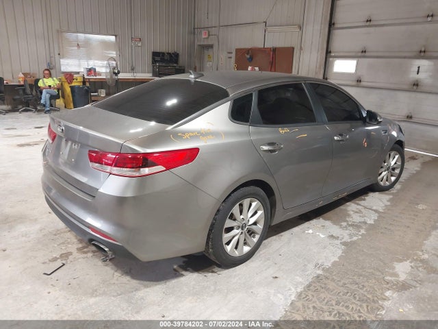 KIA Optima Lx 2018 5XXGT4L34JG255771 Image 4
