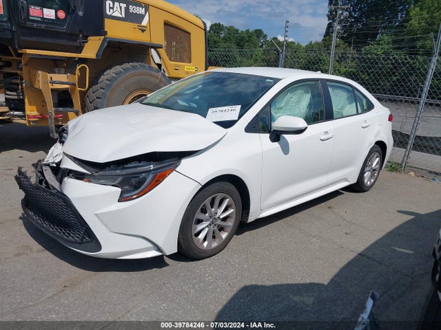 Toyota COROLLA LE 2022 JTDVPMAE4NJ197209 Image 2
