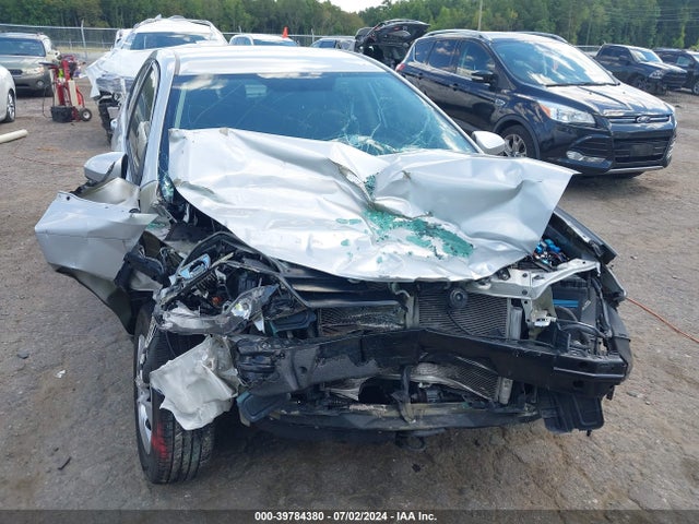 Toyota COROLLA L 2015 5YFBURHE8FP229350 Image 11