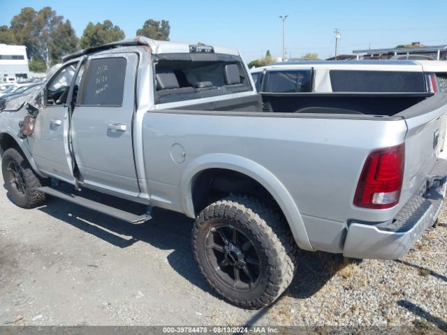 3C6UR5FL5JG405877 RAM 2500 Laramie  4x4 6'4 Box