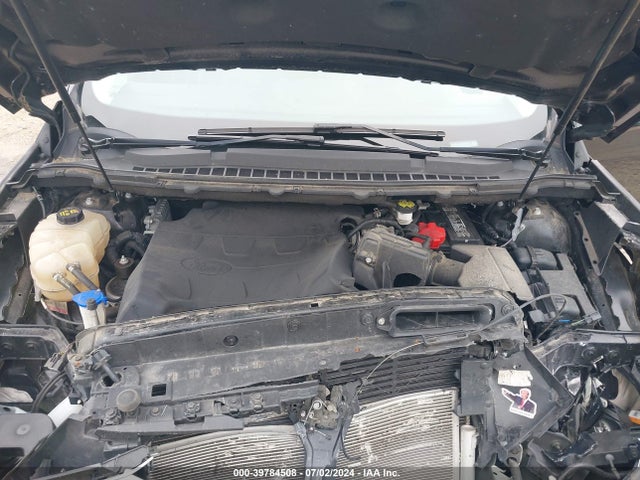 Ford EDGE SEL 2018 2FMPK4J82JBC50775 Image 10