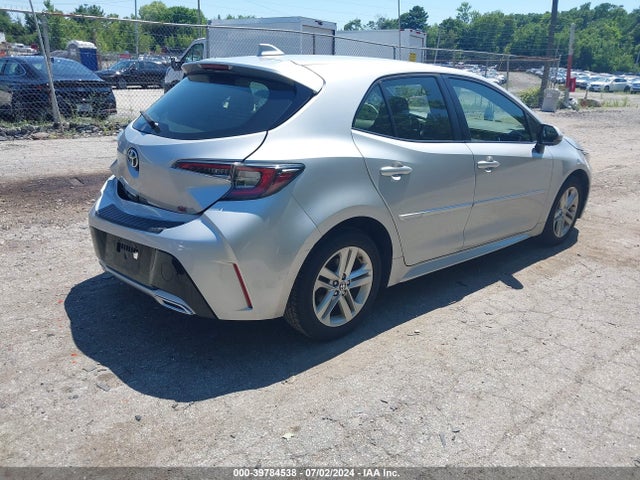 Toyota COROLLA SE 2019 JTNK4RBE5K3041098 Image 4