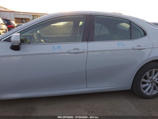 Toyota CAMRY LE 2023 4T1C11AKXPU084293 Image 14