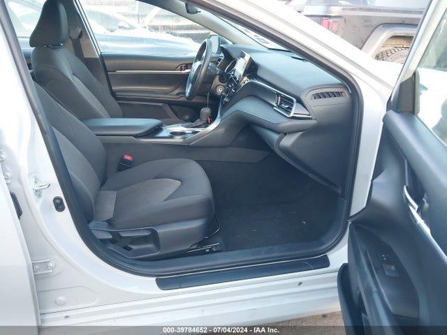 Toyota CAMRY LE 2023 4T1C11AKXPU084293 Image 5