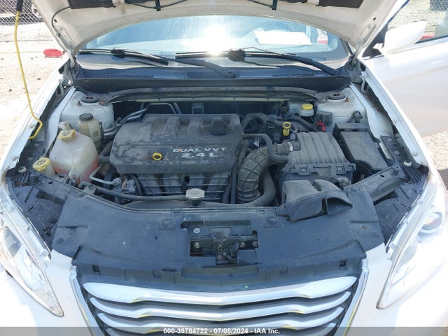 Продажа на аукционе авто 2012 Chrysler 200 Lx, vin: 1C3CCBAB2CN105117, номер лота: 39784722