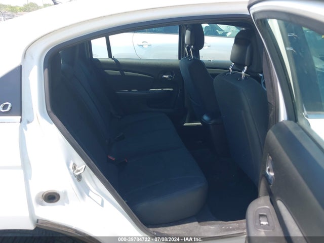 Продажа на аукционе авто 2012 Chrysler 200 Lx, vin: 1C3CCBAB2CN105117, номер лота: 39784722