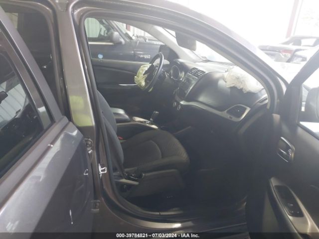 3C4PDCBB6KT857416 Dodge JOURNEY SE