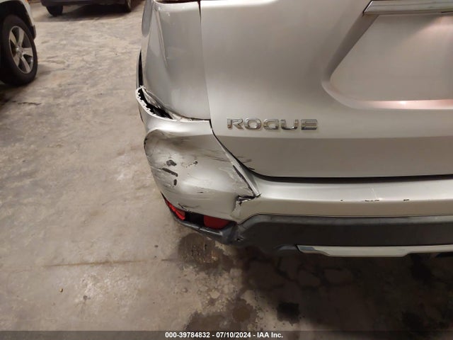 Nissan ROGUE SV 2017 KNMAT2MT2HP512518 Image 17