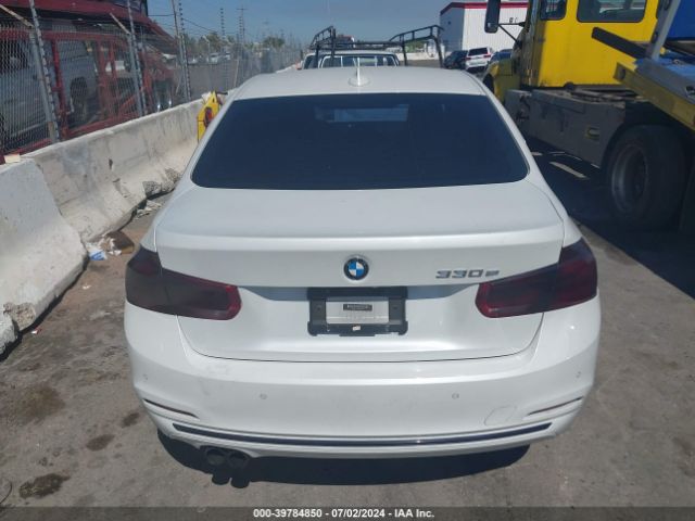 WBA8E1C52JA762918 BMW 330e Iperformance