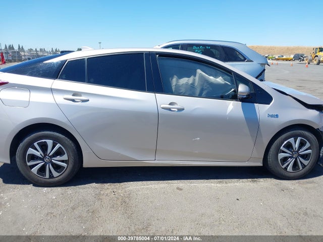 Toyota Prius Prime Premium 2019 JTDKARFP0K3115438 Image 13