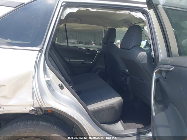 Toyota RAV4 LE 2022 2T3H1RFV4NC210306 Image 8