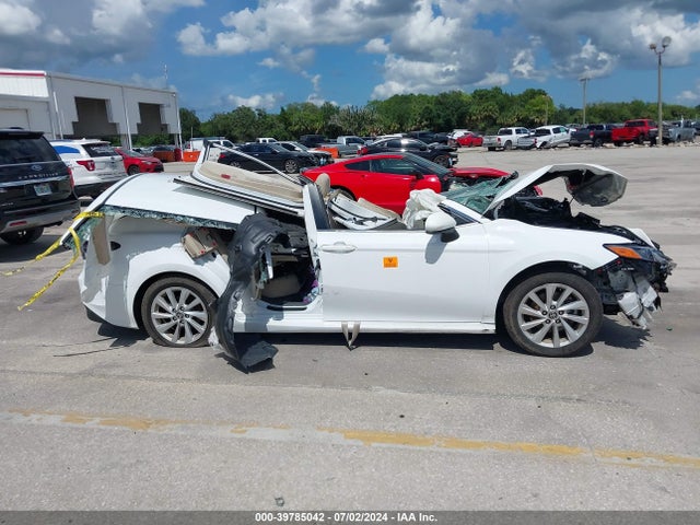 Toyota CAMRY LE 2022 4T1C11AK1NU698212 Image 12