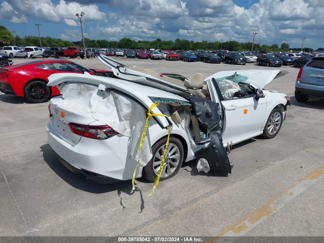 Toyota CAMRY LE 2022 4T1C11AK1NU698212 Image 4