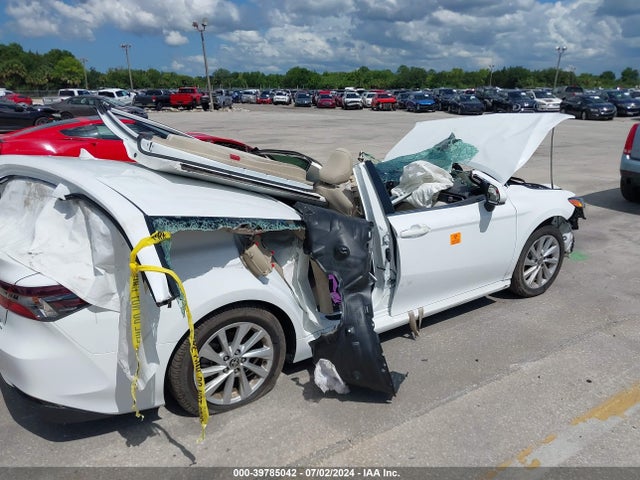 Toyota CAMRY LE 2022 4T1C11AK1NU698212 Image 6