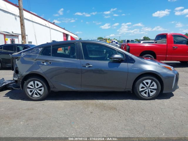 JTDL9RFU9K3005345 Toyota Prius Le