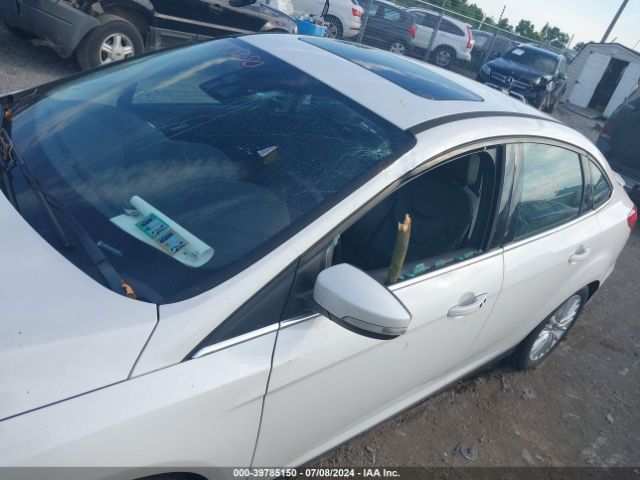 1FADP3J25GL251044 Ford Focus Titanium