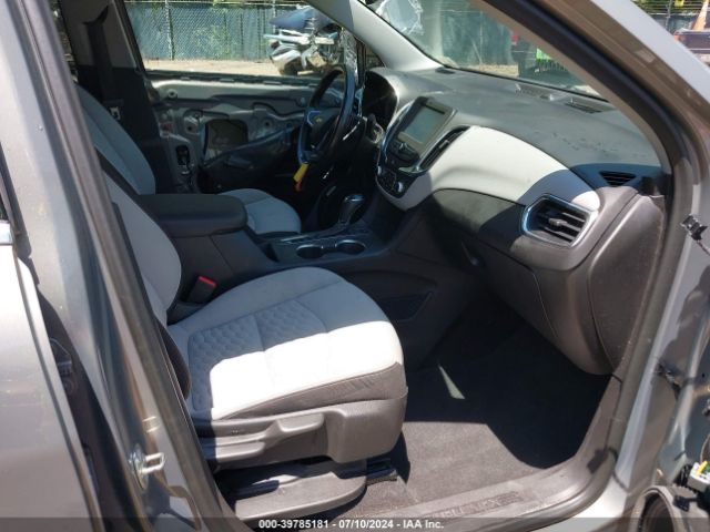3GNAXKEX1JS577011 Chevrolet EQUINOX LT