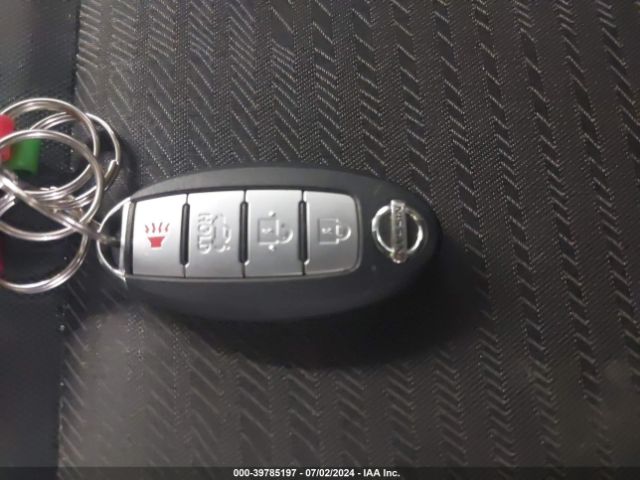 3N1CN8EV9ML864056 Nissan Versa Sv Xtronic Cvt