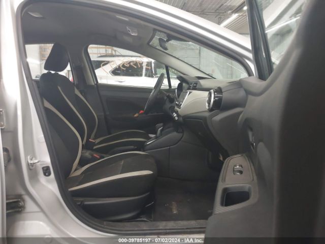 3N1CN8EV9ML864056 Nissan Versa Sv Xtronic Cvt