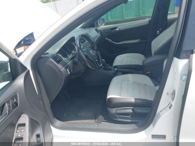 3VWD17AJ7GM367321 Volkswagen Jetta 1.8t Sport