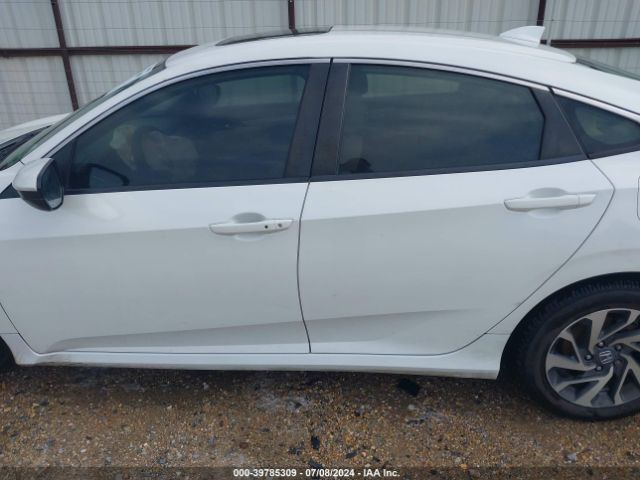 2HGFC2F76JH529002 Honda CIVIC EX
