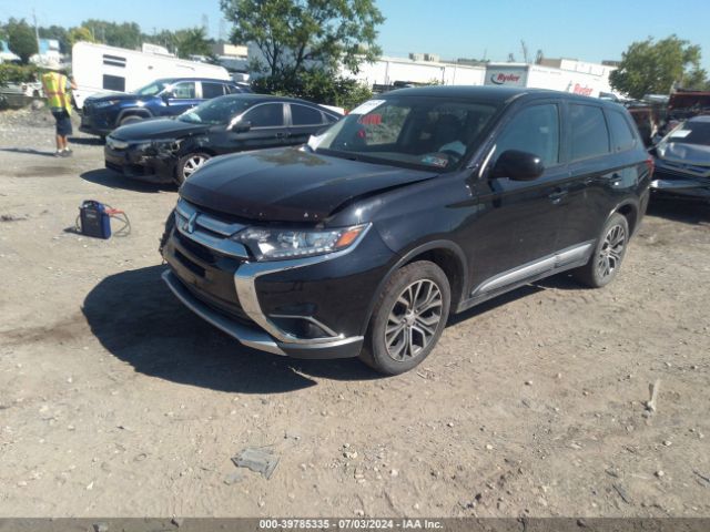 JA4AZ3A39GZ018100 Mitsubishi Outlander Es