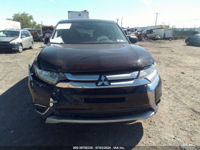 JA4AZ3A39GZ018100 Mitsubishi Outlander Es