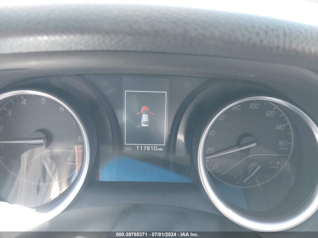 Toyota CAMRY LE 2018 JTNB11HK4J3018076 Image 7