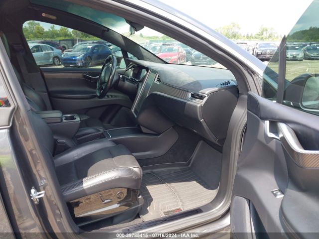 5YJXCAE41GFS00694 Tesla Model X 60d/p100d/p90d