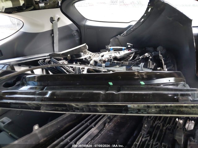 Toyota Highlander Xle 2021 5TDHZRBH2MS545930 Image 18