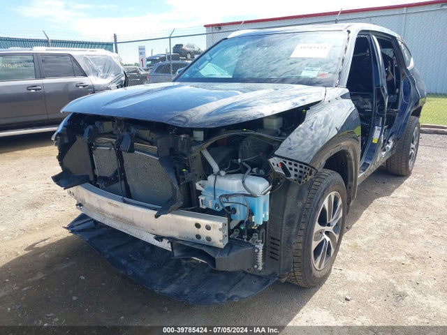 Toyota Highlander Xle 2021 5TDHZRBH2MS545930 Image 6