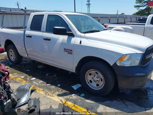 1C6RR6FG3LS121108 RAM 1500 Classic Tradesman Quad Cab 4x2 6'4 Box