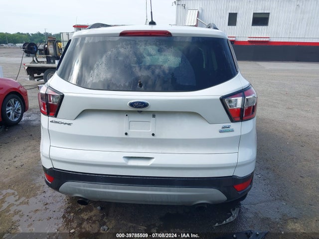 Ford ESCAPE SE 2017 1FMCU0GD2HUC20055 Image 17