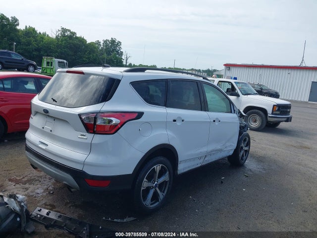 Ford ESCAPE SE 2017 1FMCU0GD2HUC20055 Image 4