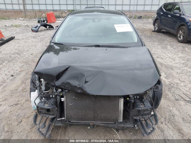 Toyota COROLLA LE 2021 JTDEPMAE4MJ184183 Image 13