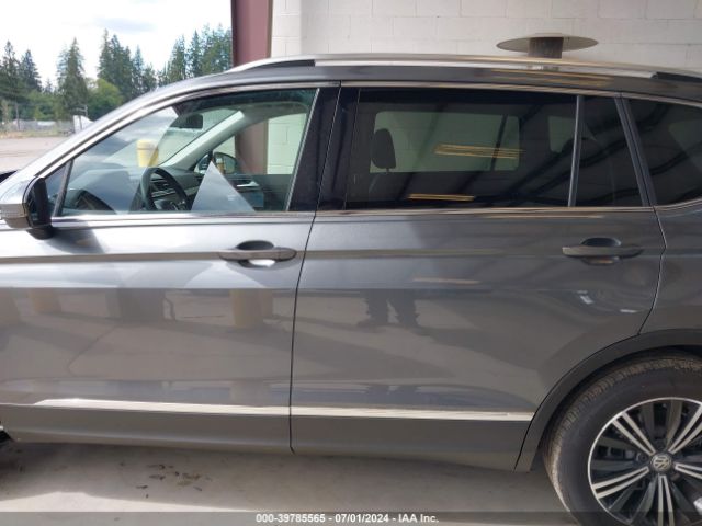 3VV2B7AX7KM013417 Volkswagen Tiguan 2.0t Se/2.0t Sel/2.0t Sel R-line/2.0t Sel R-line Black