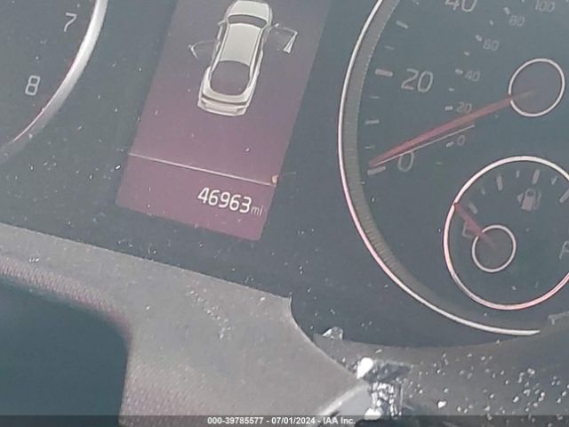 5XXG14J23NG139225 KIA K5 LXS