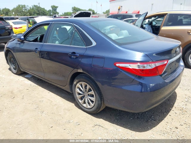Toyota CAMRY LE 2015 4T4BF1FK2FR503036 Image 3