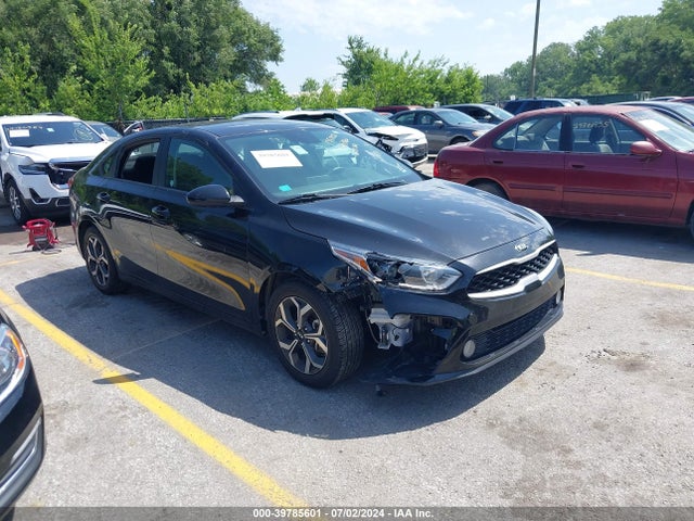 2021 Kia Forte Lxs მანქანა იყიდება აუქციონზე, vin: 3KPF24AD0ME310076, აუქციონის ნომერი: 39785601