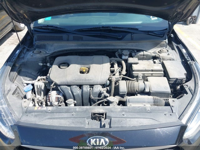 2021 Kia Forte Lxs მანქანა იყიდება აუქციონზე, vin: 3KPF24AD0ME310076, აუქციონის ნომერი: 39785601