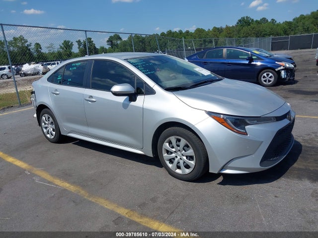 Toyota COROLLA LE 2022 JTDEPMAEXN3017607 главное изображение