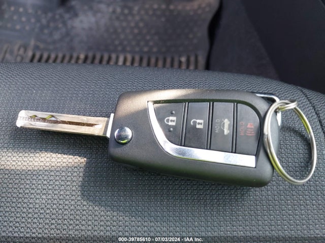 Toyota COROLLA LE 2022 JTDEPMAEXN3017607 Image 11