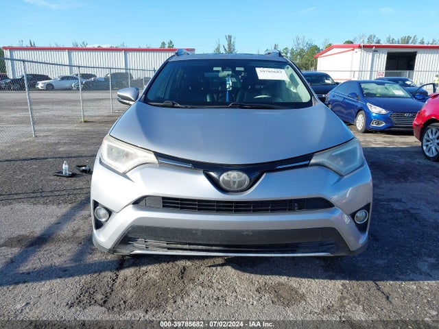 Toyota Rav4 Xle 2017 2T3WFREV9HW329188 Image 12