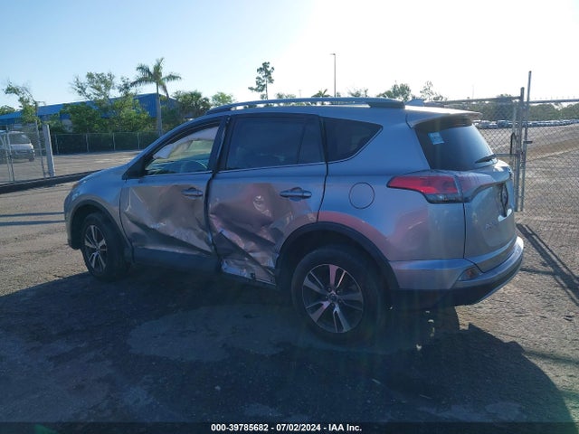 Toyota Rav4 Xle 2017 2T3WFREV9HW329188 Image 14