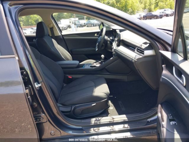 5XXG14J28MG017099 KIA K5 LXS