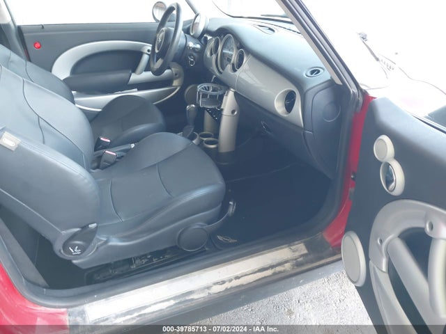 2005 MINI COOPER WMWRC33495TJ67314 Photo 4
