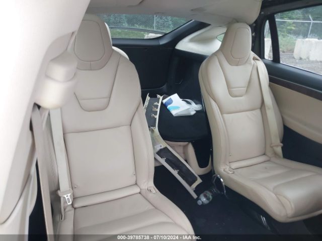 5YJXCBE27HF029682 Tesla Model X 100d/75d/90d