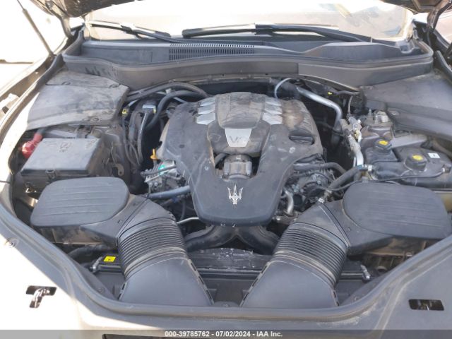 ZN661XUA2JX270521 Maserati Levante